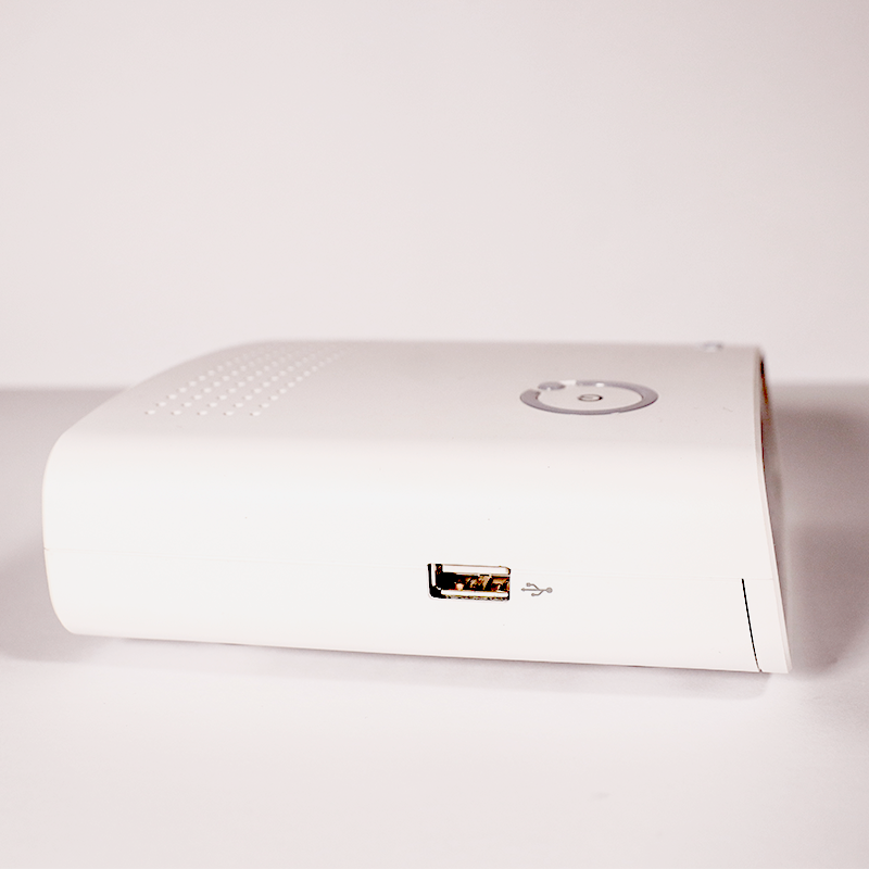 Athomics Ex - Vista lateral com USB